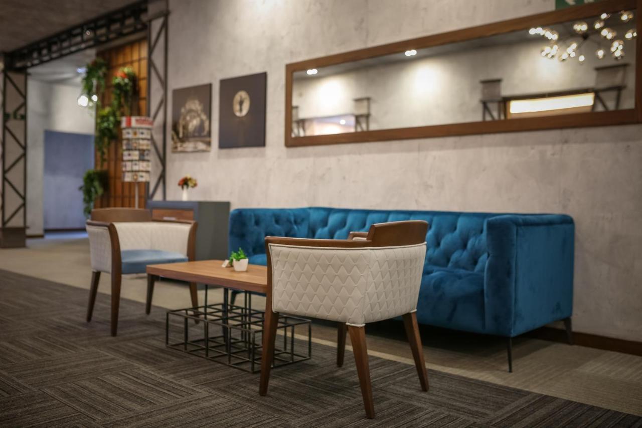 Hotel City Code Vizura Garni Renew Beograd Bagian luar foto