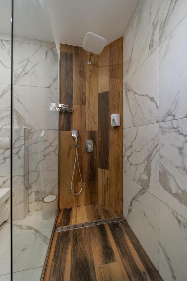 Hotel City Code Vizura Garni Renew Beograd Bagian luar foto